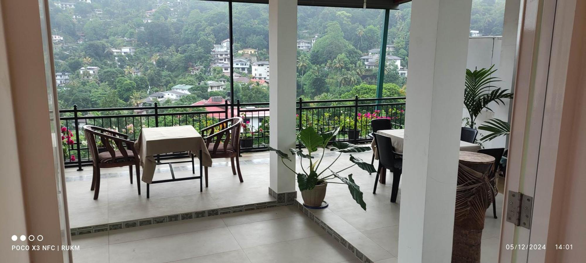 Luxury Apartment The Walkers Nest Kandy Eksteriør billede