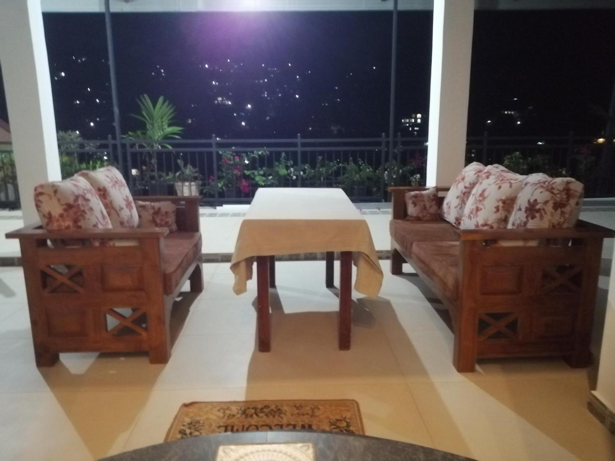 Luxury Apartment The Walkers Nest Kandy Eksteriør billede